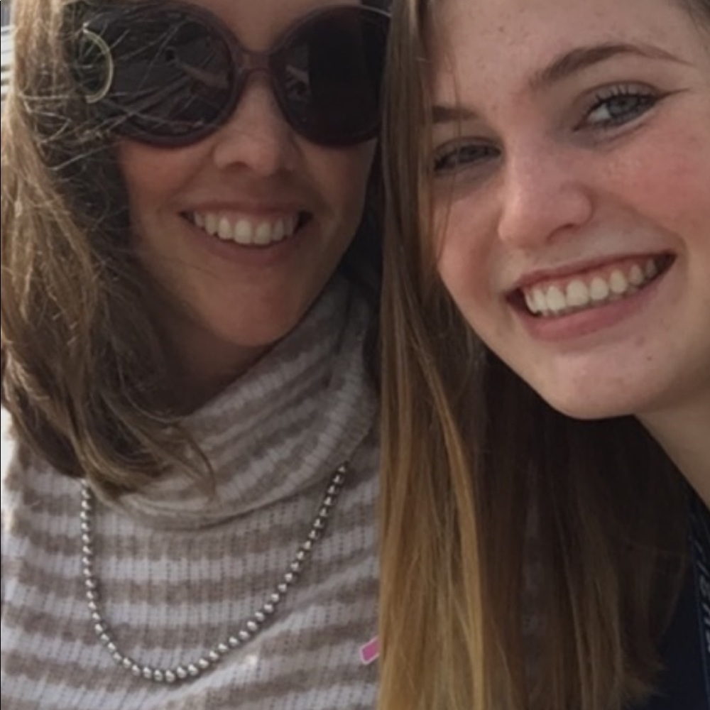 Meet your Posher, Jenny